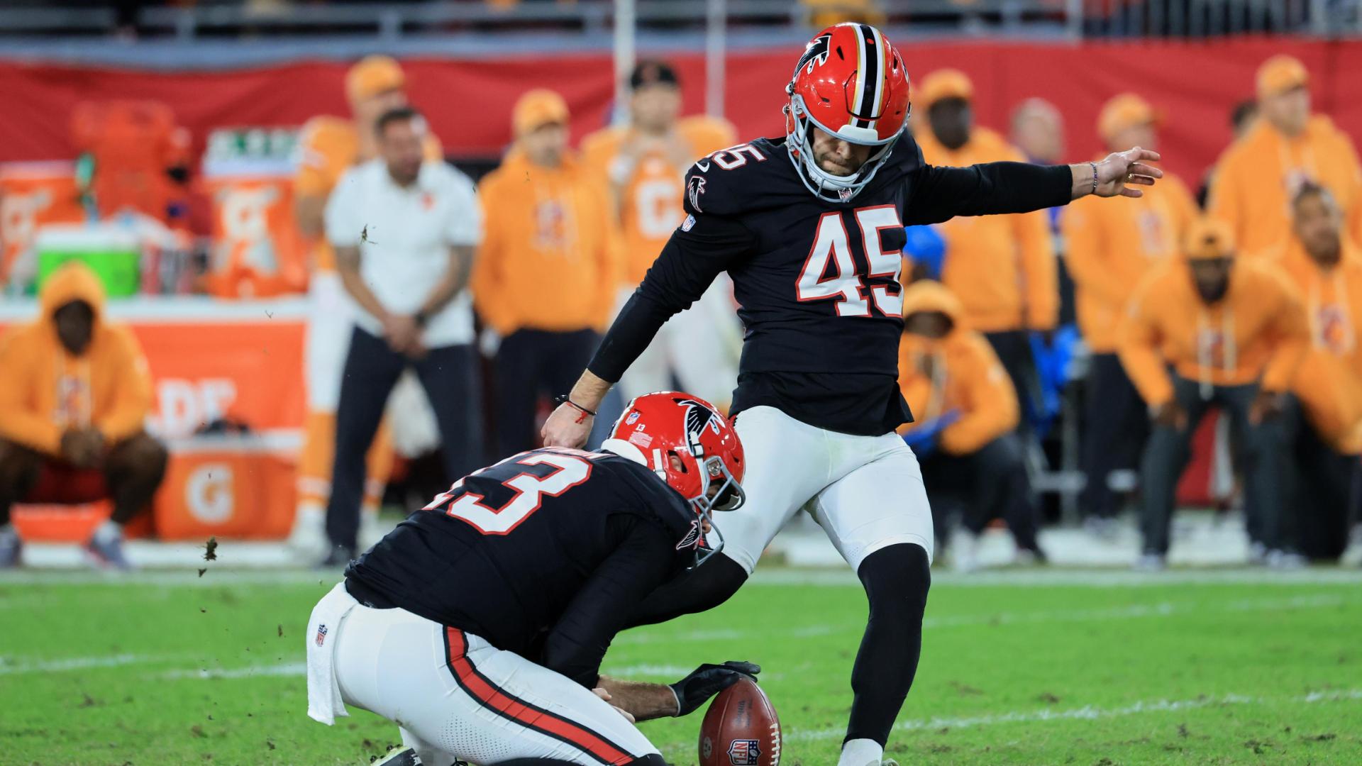 /ATLFalconsVsBuccaneers_Week14