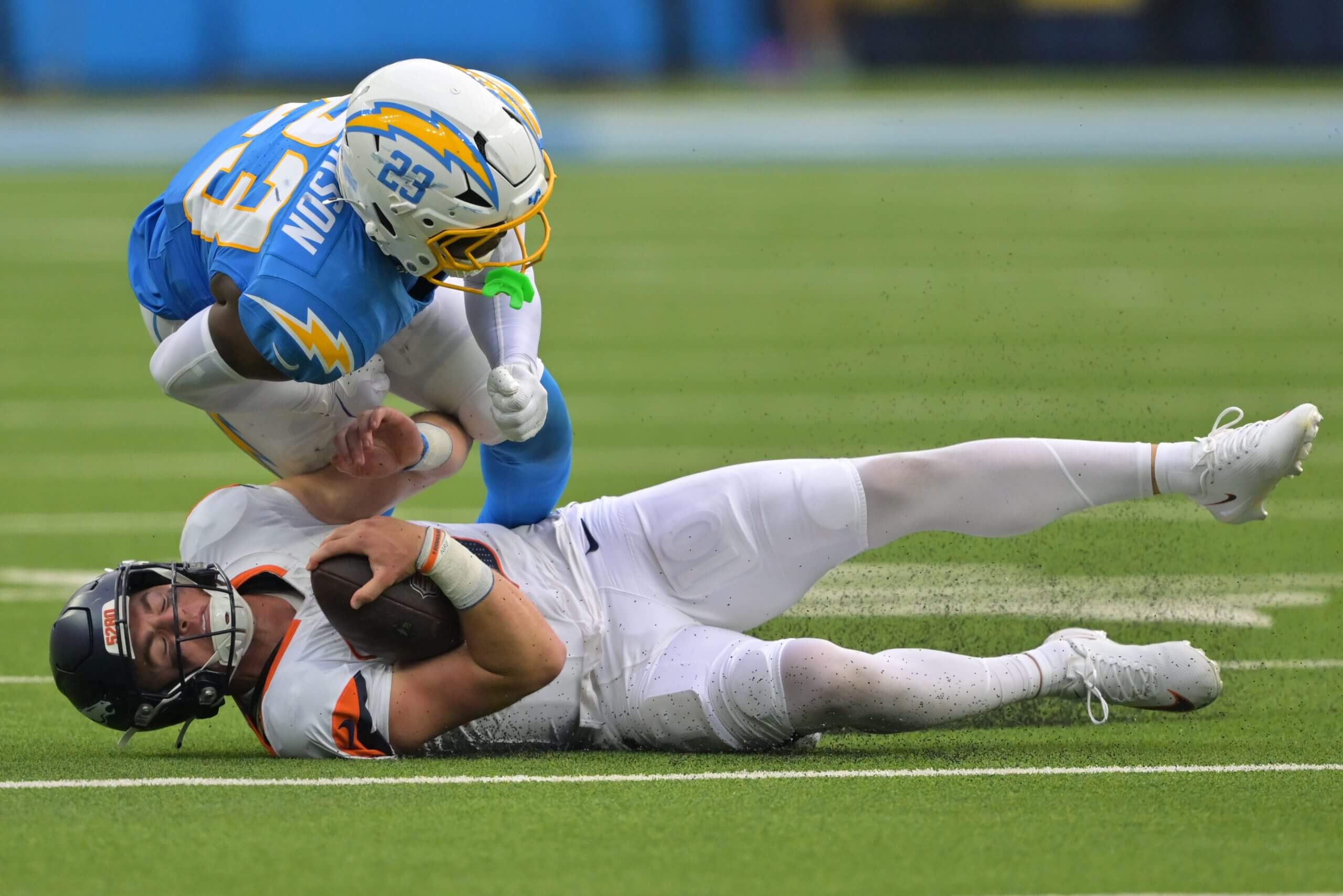 /LosAngelesChargersVsDenverBroncos