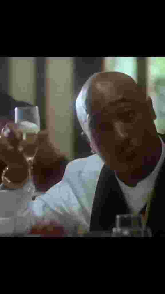 2Pac ft Snoop Dogg - America's Most Wanted (verse 1 and chorus)