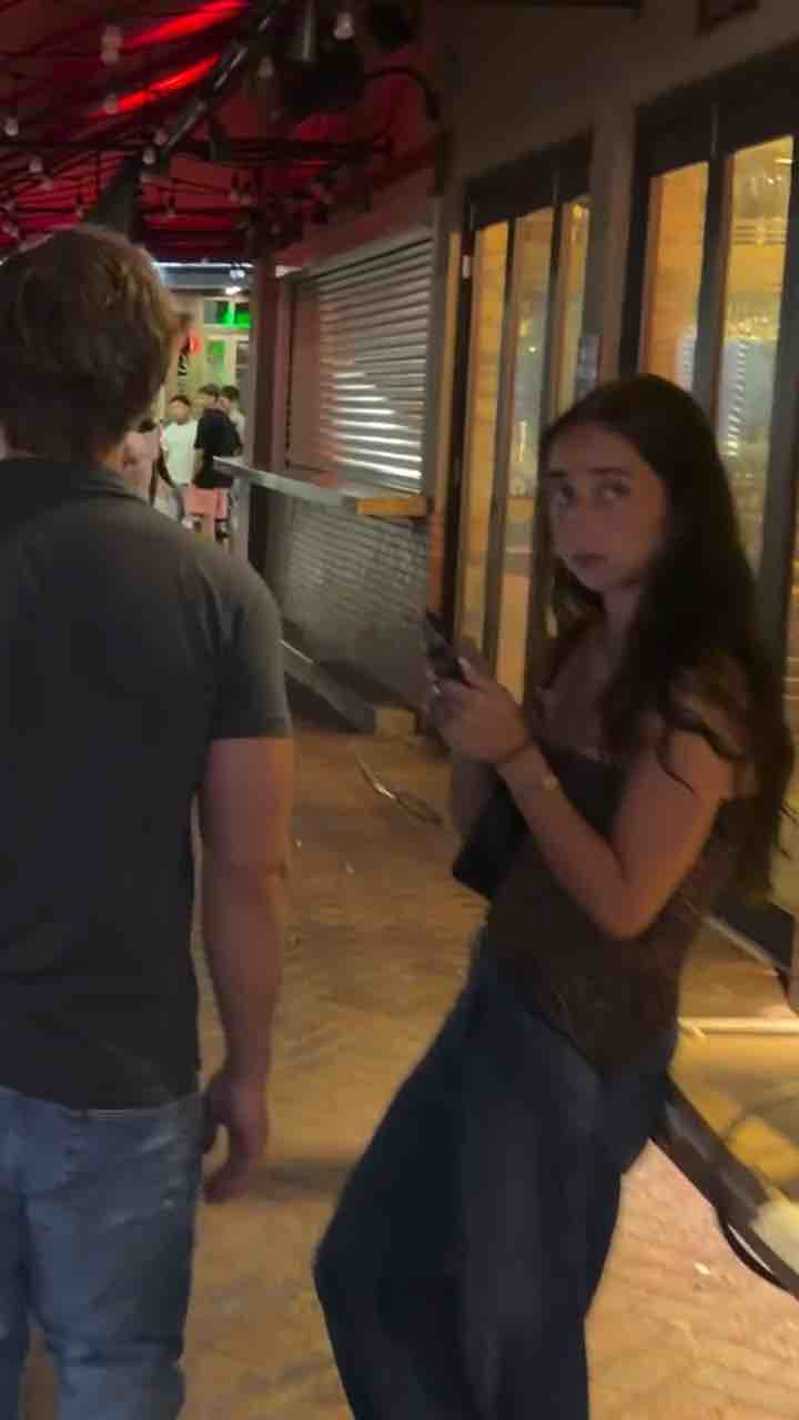 Waking in public as a short guy (allegedly 5’7 but some people are saying he’s shorter). Bro is being treated regularly but he acts like it’s a big deal.

- video from @erik.barbosa__