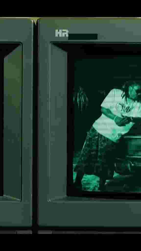 Bobby Valentino ft Lil Wayne - Tell Me (chorus and verse 1), produced by Timbaland