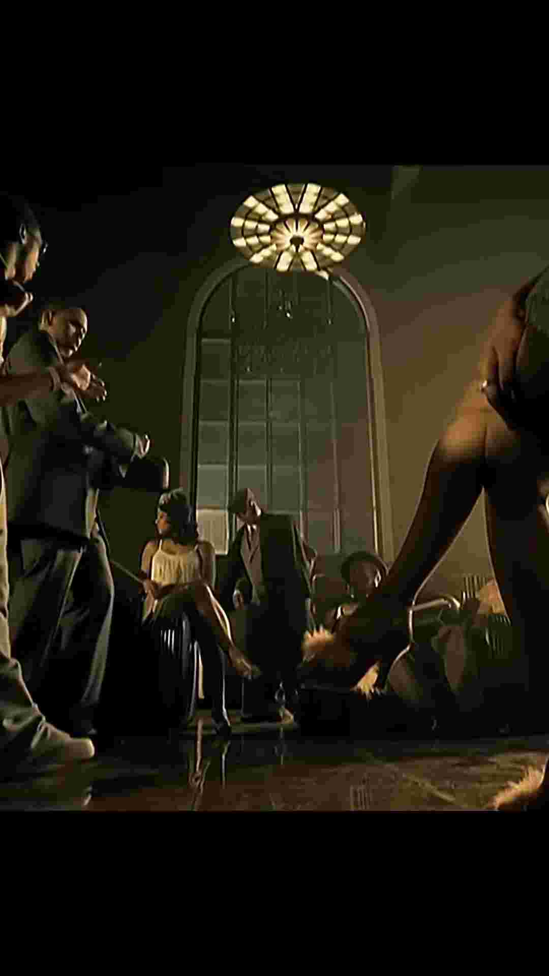 Chris Brown - Gimme That (Intro by Lil Wayne and verses - produced by Scott Storch)