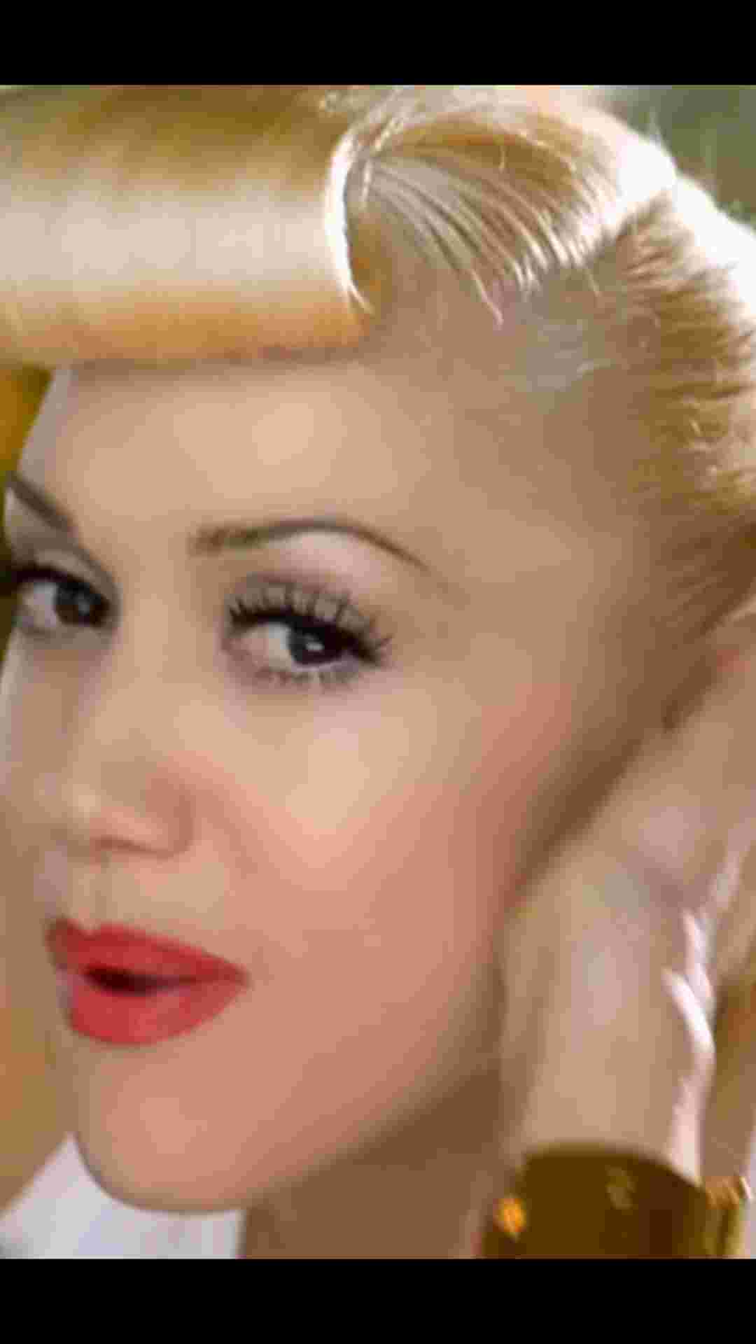 Gwen Stafani ft Akon - The Sweet Escape verse 1 and chorus