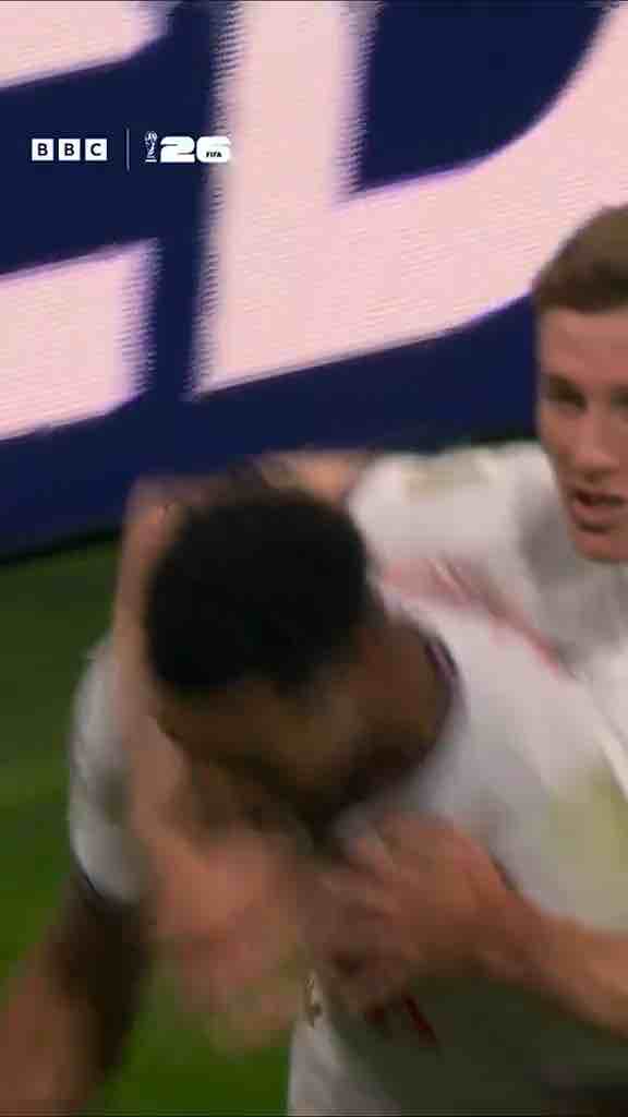 Jude Bellingham’s first goal for England vs Mexico World Cup game at the Azteca Stadium in Mexico City