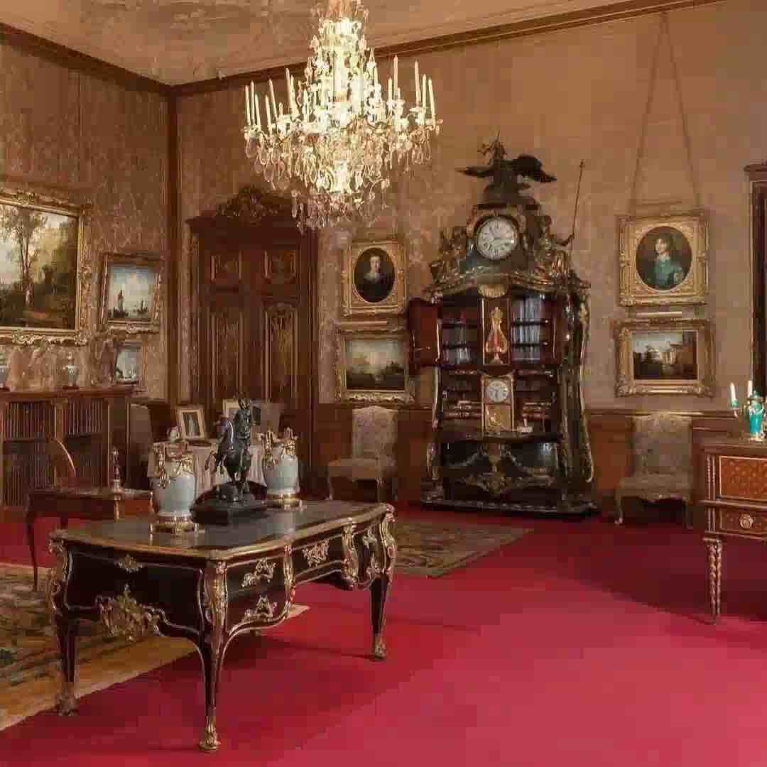 Castle owned by the Rothschild family worth $130 million - Waddesdon Manor in Buckinghamshire, England