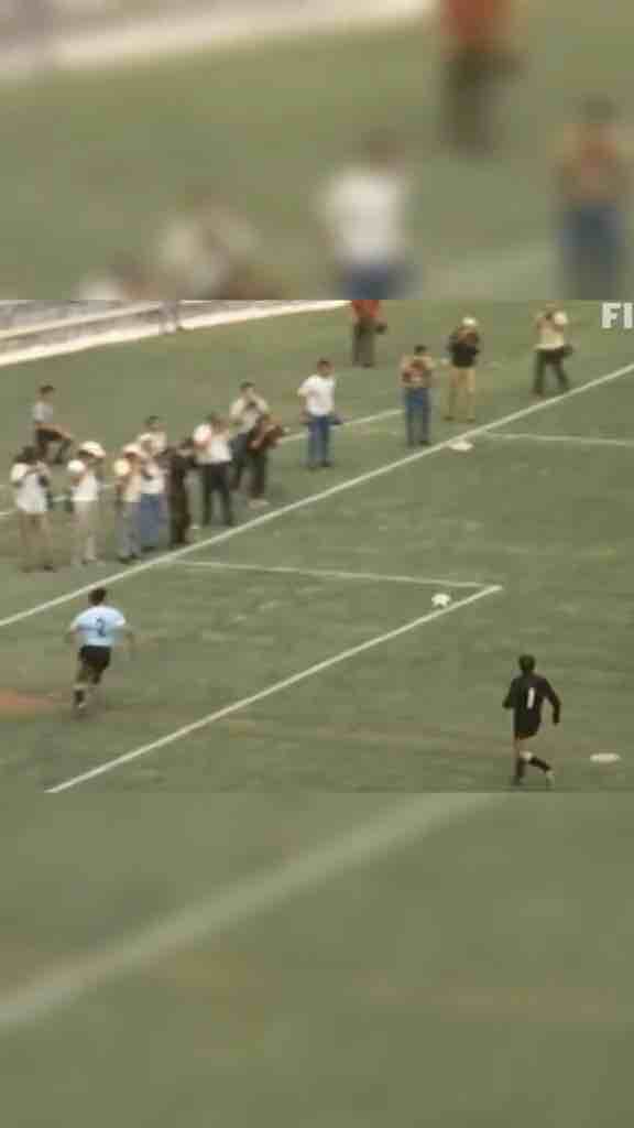 The Pelé dummy: thé most famous miss in football history (Brazil vs Uruguay 1970 World Cup)