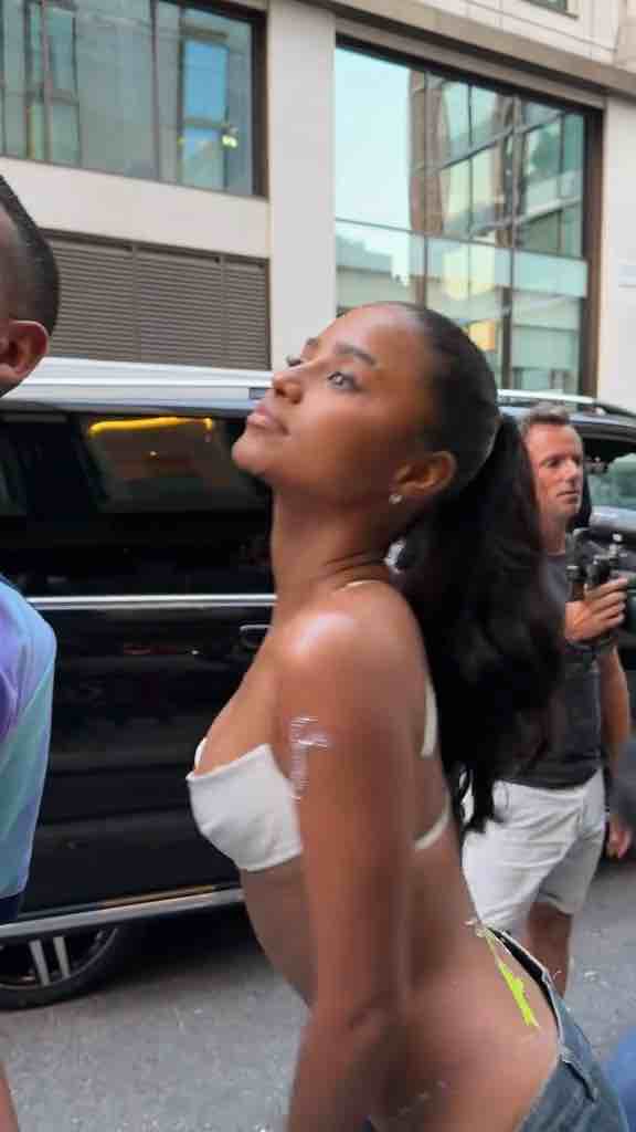 Tyla looking gorgeous in London before her new album’s listening party