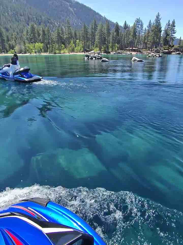 Lake Tahoe is unreal (I’m on a jet ski wave)
