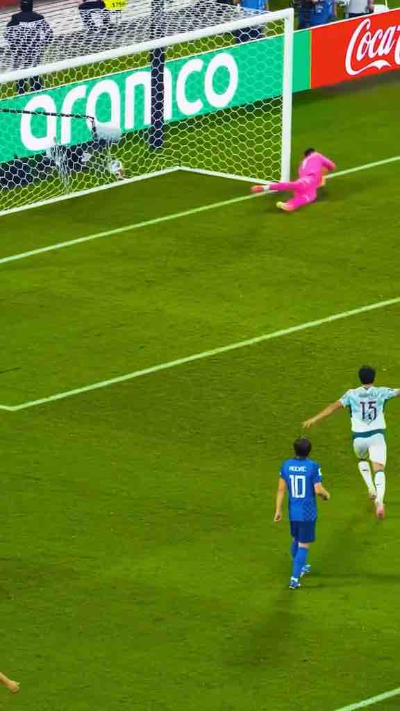 Portugal second goal against Croatia in the World Cup round of 32. Goal by Gonçalo Ramos, cross by Rafael Leão.