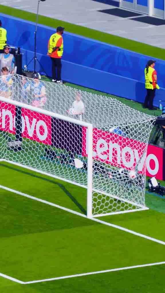 Kylian Mbappé goal in France ba Morocco World Cup game - the pass was by Desiré Doue
