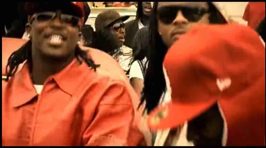 Huey - Pop, Lock & Drop It (video)

Toot that thang up, mami, make it roll
Once you pop, pop, lock it for me, girl, get low
If yo' mama gave it to you, baby girl, let it show
Once you pop, lock, drop it for me, maybe we can roll (oh)
Pop, lock and drop it
Pop, lock and drop it