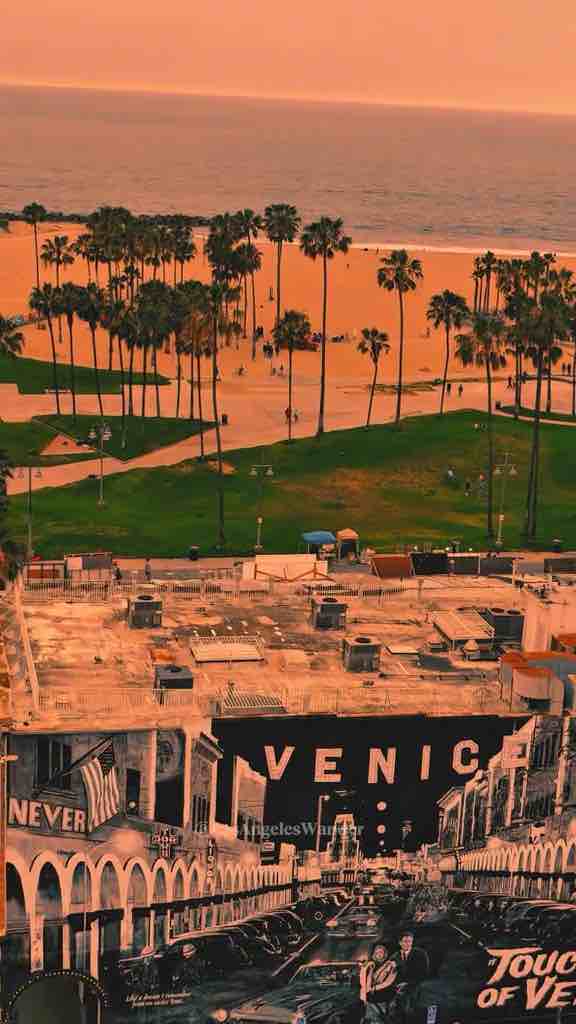 Venice Beach, Los Angeles, California (song: California Dreamin – The Mamas & The Papas)