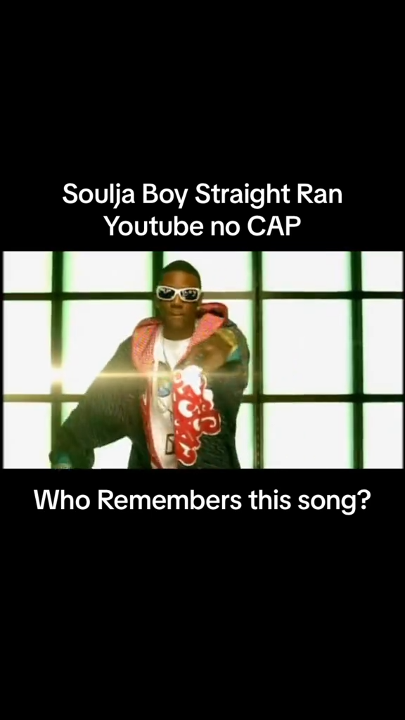Soulja Boy ft I-15 - She gotta step like this to be a Soulja Girl
She gotta step like that to be a Soulja Girl
Girl let me see you
Tell me you
She gotta walk it out, to be a Soulja Girl
You know what I'm talkin' 'bout, hey Soulja Girl
Girl let me see you