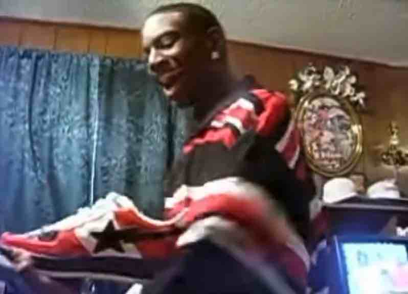 Soulja Boy and Arab – I got me some Bathing Apes intro